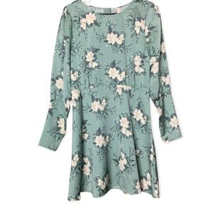 FREE PEOPLE women’s Parker floral sage dress sz 6 feat. on Teen Wolf